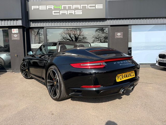 2017 PORSCHE 911 - Photo 7
