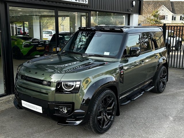 2026 Land Rover DEFENDER 110 - Photo 4