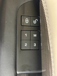 USED 2018 68 LAND ROVER DISCOVERY 3.0 TD V6 HSE SUV 5dr Diesel Auto 4WD Euro 6 (s/s) (258 ps) HTD SEATS, MERIDIAN, NAV, CAMERA