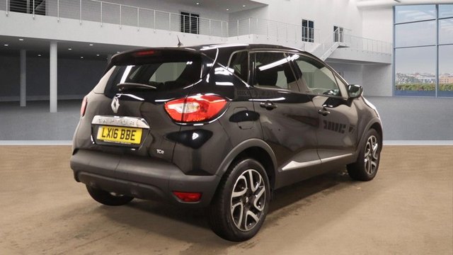 2016 RENAULT CAPTUR - Photo 10