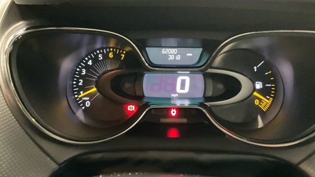 2016 RENAULT CAPTUR - Photo 9