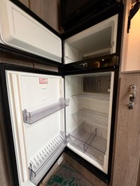 USED 2023 23 AUTO-SLEEPERS BURFORD DUO - 4 Berth - 2 Belt - Fixed Singles - Hab Air Con - Part Ex Welcome GREAT VALUE/PART EX WELCOME