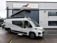 USED 2025 25 SUNLIGHT CLIFF 640X RT AUTO POP TOP - 4 Belt - 4 Berth - Fixed End Bed Over Storage HUGE SAVING FROM NEW/POP TOP