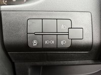 USED 2025 25 SUNLIGHT CLIFF 640X RT AUTO POP TOP - 4 Belt - 4 Berth - Fixed End Bed Over Storage HUGE SAVING FROM NEW/POP TOP