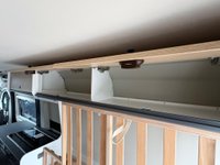 USED 2025 25 SUNLIGHT CLIFF 640X RT AUTO POP TOP - 4 Belt - 4 Berth - Fixed End Bed Over Storage HUGE SAVING FROM NEW/POP TOP