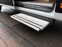 USED 2025 25 SUNLIGHT CLIFF 640X RT AUTO POP TOP - 4 Belt - 4 Berth - Fixed End Bed Over Storage HUGE SAVING FROM NEW/POP TOP