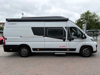 USED 2025 25 SUNLIGHT CLIFF 640X RT AUTO POP TOP - 4 Belt - 4 Berth - Fixed End Bed Over Storage HUGE SAVING FROM NEW/POP TOP