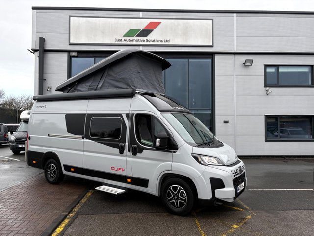 View our Sunlight Cliff 640x RT Auto Pop Top - 4 Belt - 4 Berth - Fixed End Bed Over Storage