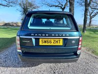 USED 2016 66 LAND ROVER RANGE ROVER 3.0 TDV6 VOGUE AUTOMATIC 4X4 TURBO DIESEL (EURO 6) ** FULL SERVICE HISTORY **