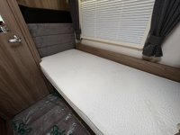 USED 2021 21 SWIFT KON-TIKI SPORT 574 - 4 Belt - 4 Berth - Fixed Single Beds - End Washroom ONE OWNER/FRESH MOT&HAB CHECK