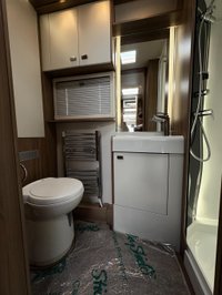 USED 2021 21 SWIFT KON-TIKI SPORT 574 - 4 Belt - 4 Berth - Fixed Single Beds - End Washroom ONE OWNER/FRESH MOT&HAB CHECK