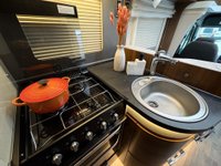 USED 2020 70 HYMER B-CLASS MODERNCOMFORT - T600 Whiteline - Automatic - 4 Belts - 3 Berth - Singles Over Storage - Part Ex Welcome ONE OWNER/FULL HAB REPORTS