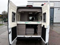 USED 2024 24 HOBBY VANTANA K60 FT Ontour - 4 Belt - 3 Berth - End Fixed Double Bed ONE OWNER/LOW MILEAGE