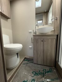USED 2021 71 ELDDIS ACCORDO 105 End washroom - 2 berth - 2 belt - Low miles - Fresh Service LOW MILEAGE/END WASHROOM