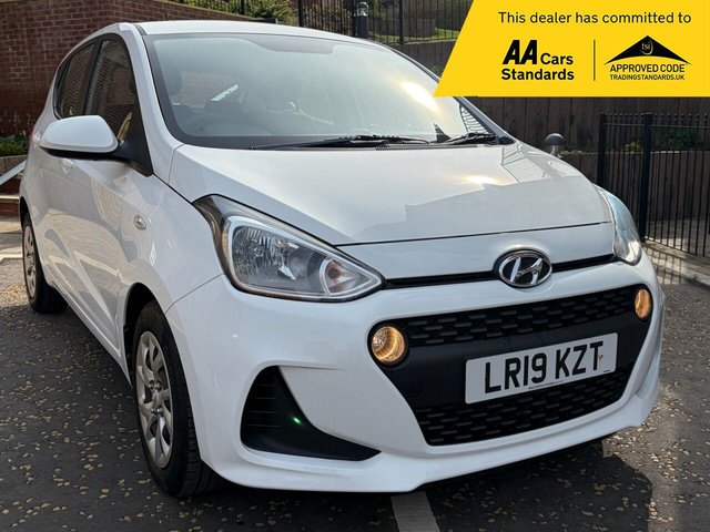 View our Hyundai I10 1.0 SE Hatchback 5dr Petrol Manual Euro 6 (67 ps)