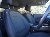 USED 2020 70 HYUNDAI KONA 64kWh Premium SUV 5dr Electric Auto (7kW Charger) (204 ps) 