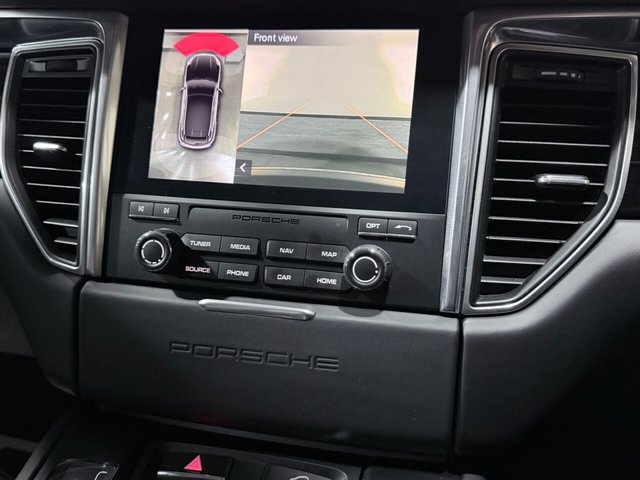 2018 PORSCHE MACAN - Photo 11
