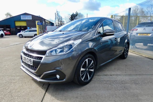 2019 PEUGEOT 208 - Photo 3