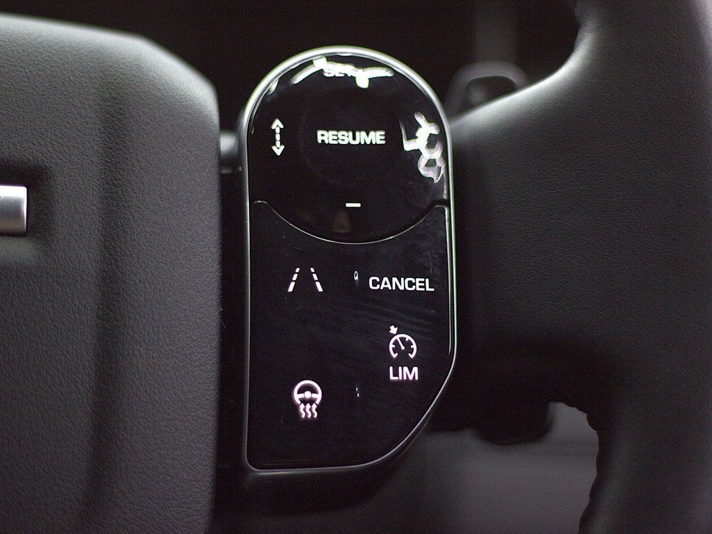 USED 2020 70 LAND ROVER DISCOVERY 2.0 SD4 HSE Luxury Auto 4WD Euro 6 (s/s) 5dr 1 OWNER|360 CAM|REAR SEAT TVS