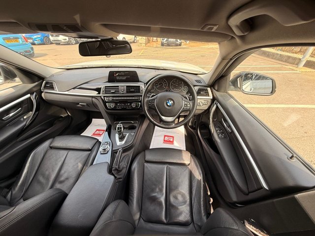 2017 BMW 3 SERIES - Photo 4