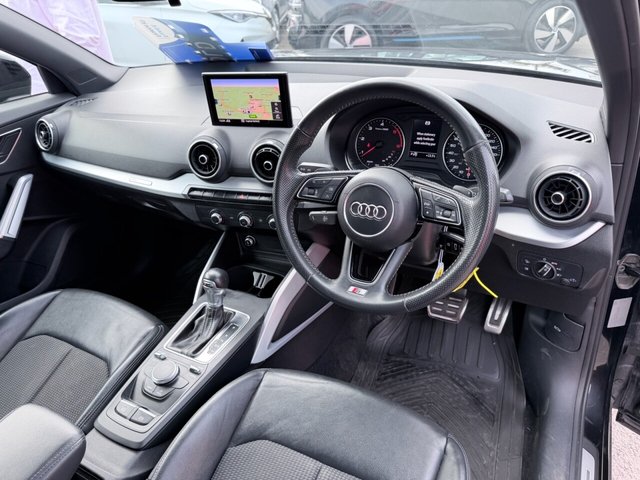 2020 AUDI Q2 - Photo 10