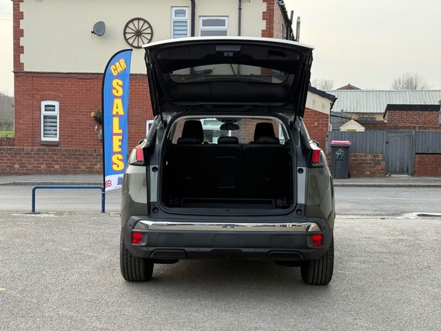 2020 PEUGEOT 3008 1.2 PureTech GPF Allure SUV 5dr Petrol EAT Euro 6 (s/s) (130 ps) - Photo 11