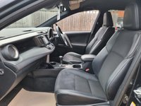 USED 2018 67 TOYOTA RAV4 2.5 VVT-h Design SUV 5dr Petrol Hybrid CVT 4WD Euro 6 (s/s) (197 ps) ** WE OFFER FINANCE ON THIS CAR **