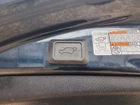 USED 2018 67 TOYOTA RAV4 2.5 VVT-h Design SUV 5dr Petrol Hybrid CVT 4WD Euro 6 (s/s) (197 ps) ** WE OFFER FINANCE ON THIS CAR **