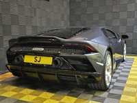 USED 2022 22 LAMBORGHINI HURACAN 5.2 V10 LP 640-4 EVO Coupe 2dr Petrol LDF 4WD Euro 6 (s/s) (640 ps) Front Lift / Rear Camera