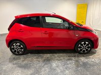 USED 2021 21 TOYOTA AYGO 1.0 VVT-i x-trend Hatchback 5dr Petrol Manual Euro 6 (Safety Sense) (71 ps) Toyota Service History-2 Keys