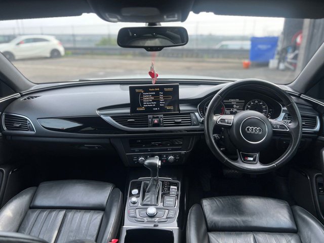 2014 AUDI A6 AVANT - Photo 4