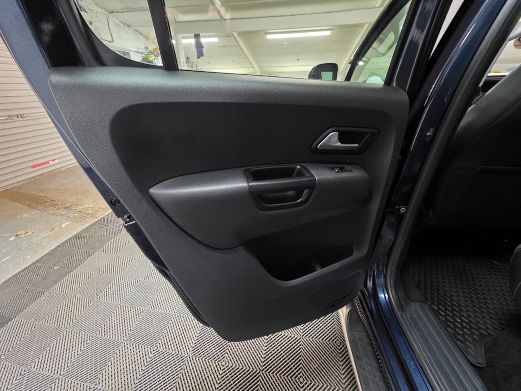 USED 2019 69 VOLKSWAGEN AMAROK 3.0 TDI V6 BlueMotion Tech Highline Pickup Double Cab 4dr Diesel Auto 4Motion Euro 6 (s/s) (204 ps) SatNav - Sensors!