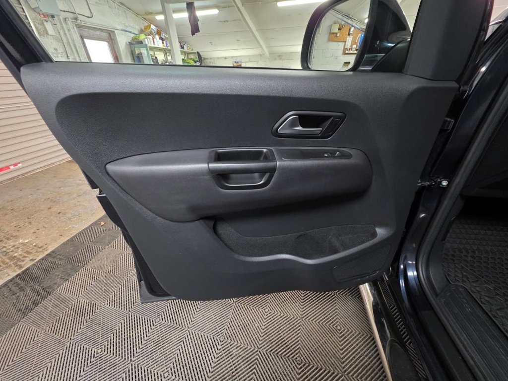 USED 2019 69 VOLKSWAGEN AMAROK 3.0 TDI V6 BlueMotion Tech Highline Pickup Double Cab 4dr Diesel Auto 4Motion Euro 6 (s/s) (204 ps) SatNav - Sensors!