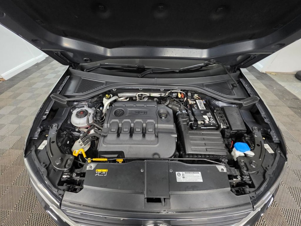 USED 2019 19 VOLKSWAGEN T-ROC 2.0 TDI R-Line SUV 5dr Diesel DSG Euro 6 (s/s) (150 ps) Bluetooth - SatNav - Sensors!
