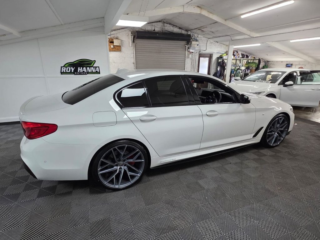 USED 2018 68 BMW 5 SERIES 2.0 520d M Sport Saloon 4dr Diesel Auto Euro 6 (s/s) (190 ps) SatNav - Sensors & Camera!