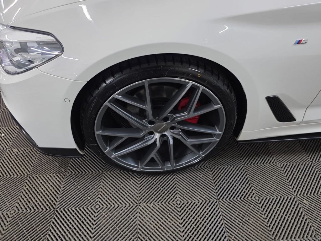 USED 2018 68 BMW 5 SERIES 2.0 520d M Sport Saloon 4dr Diesel Auto Euro 6 (s/s) (190 ps) SatNav - Sensors & Camera!