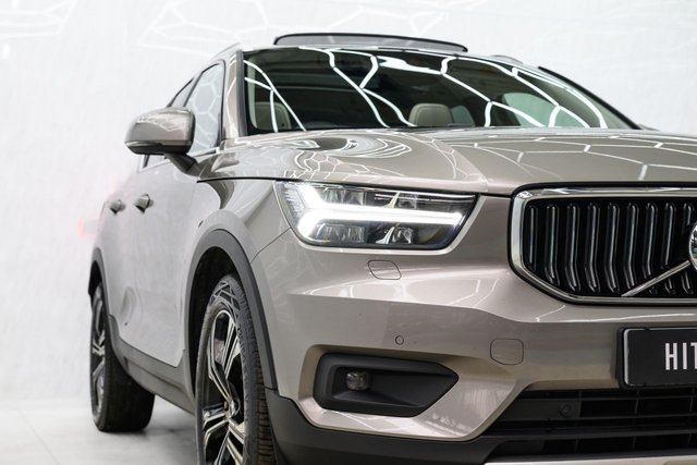 2020 VOLVO XC40 - Photo 2