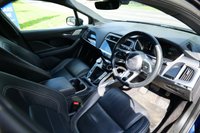 USED 2023 23 JAGUAR I-PACE 400 90kWh Black SUV 5dr Electric Auto 4WD (400 ps) PORTOFINO BLUE METALLIC PAINTWORK + SUNROOF + MERIDIAN + WINTER PACK