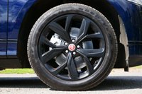 USED 2023 23 JAGUAR I-PACE 400 90kWh Black SUV 5dr Electric Auto 4WD (400 ps) PORTOFINO BLUE METALLIC PAINTWORK + SUNROOF + MERIDIAN + WINTER PACK