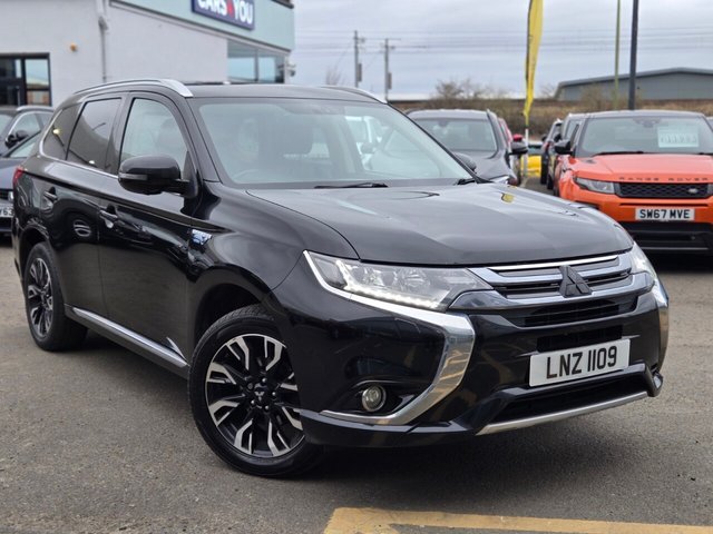 View our Mitsubishi Outlander 2.0h 12kWh GX4h SUV 5dr Petrol Plug-in Hybrid CVT 4WD Euro 6 (s/s) (200 ps)