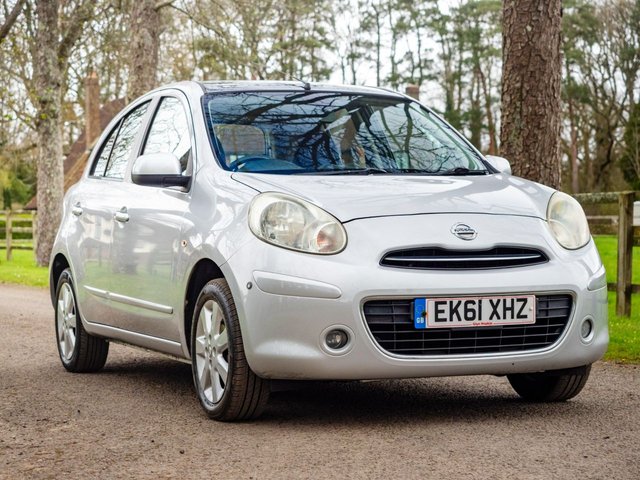 2011 NISSAN MICRA 1.2 12V Tekna Hatchback 5dr Petrol Manual Euro 5 (80 ps) - Photo 2