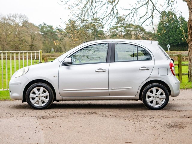 2011 NISSAN MICRA 1.2 12V Tekna Hatchback 5dr Petrol Manual Euro 5 (80 ps) - Photo 5