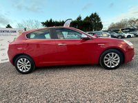 USED 2015 65 ALFA ROMEO GIULIETTA 1.6 JTDM-2 Distinctive Hatchback 5dr Diesel Manual Euro 6 (s/s) (120 bhp) 