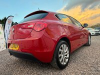 USED 2015 65 ALFA ROMEO GIULIETTA 1.6 JTDM-2 Distinctive Hatchback 5dr Diesel Manual Euro 6 (s/s) (120 bhp) 