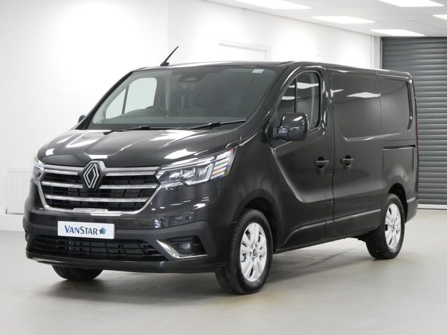 View our Renault Trafic SL30 2.0 BLUEDCI 130 BHP SWB EXTRA EDITION