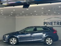 USED 2012 62 VOLVO V40 2.0 D3 SE Hatchback 5dr Diesel Geartronic Euro 5 (s/s) (150 ps) 