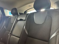 USED 2012 62 VOLVO V40 2.0 D3 SE Hatchback 5dr Diesel Geartronic Euro 5 (s/s) (150 ps) 