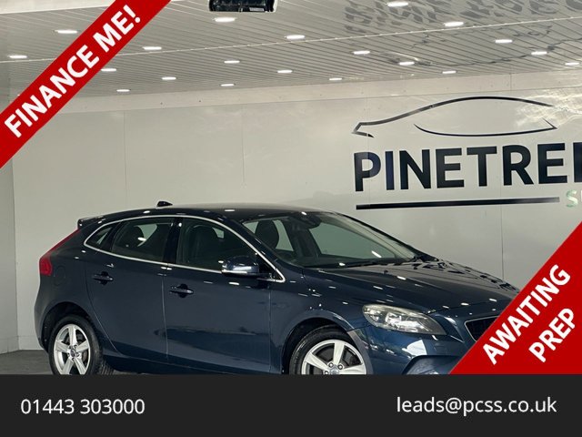 View our VOLVO V40