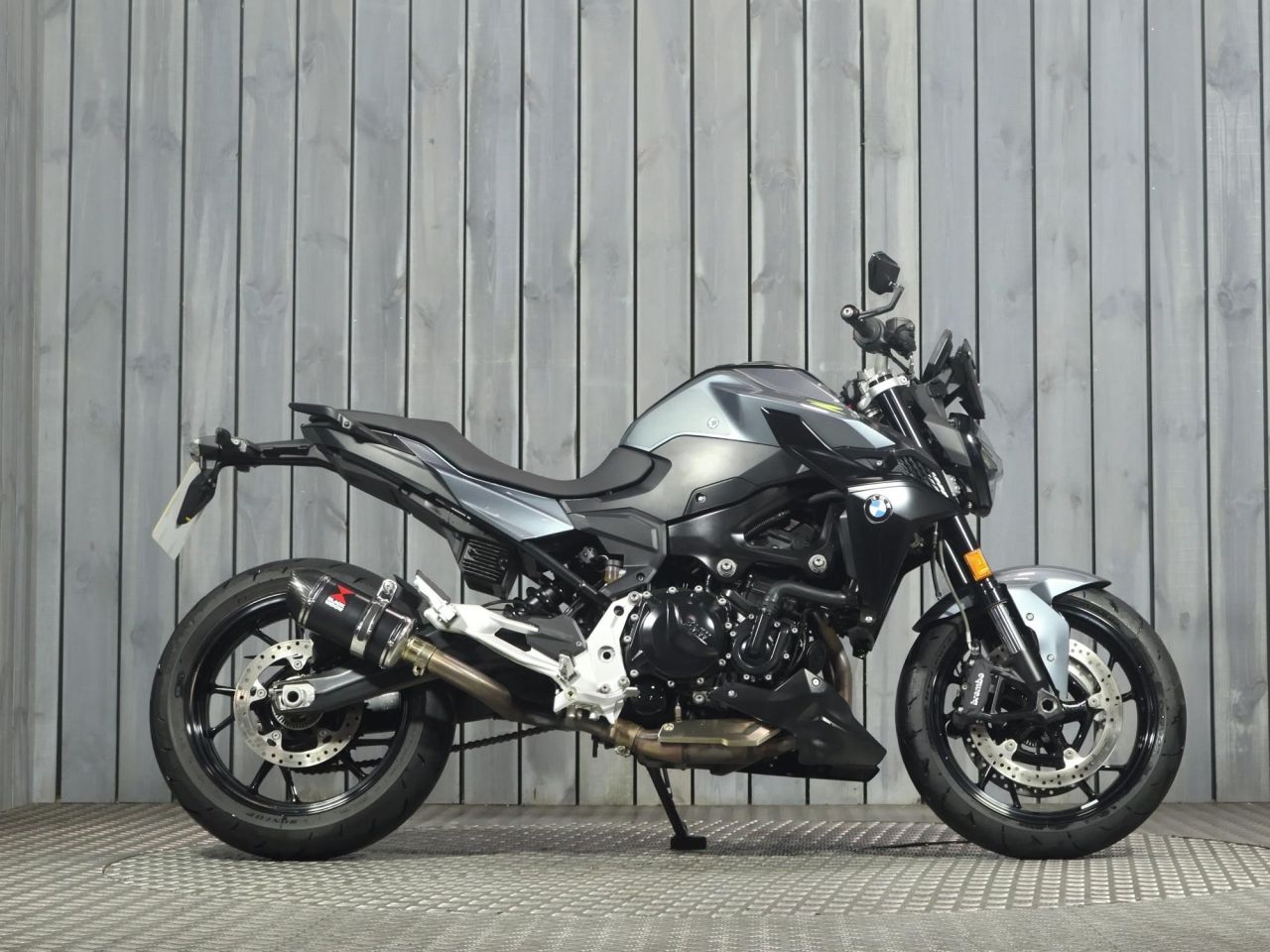 BMW F 900 R