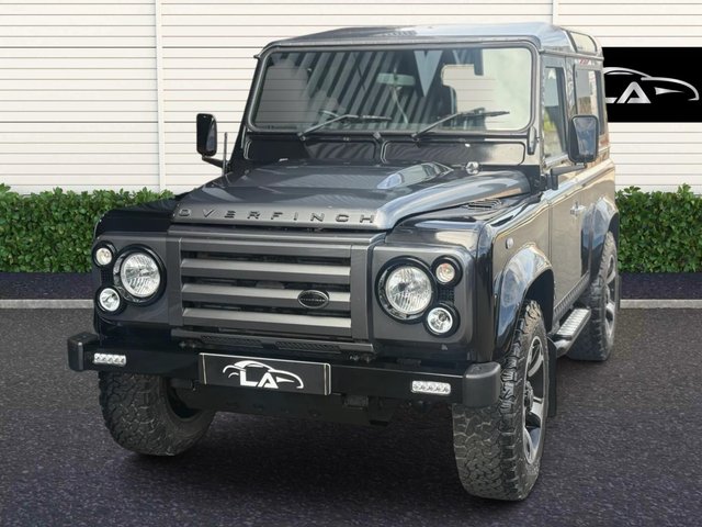 View our LAND ROVER DEFENDER 90